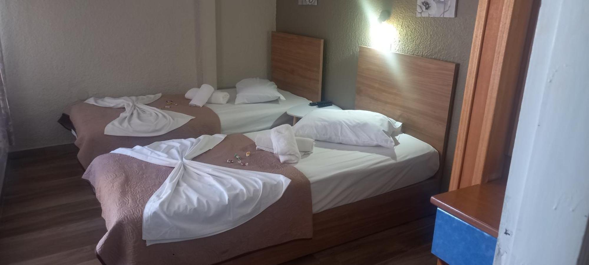 Dora Sarti Hotel Buitenkant foto